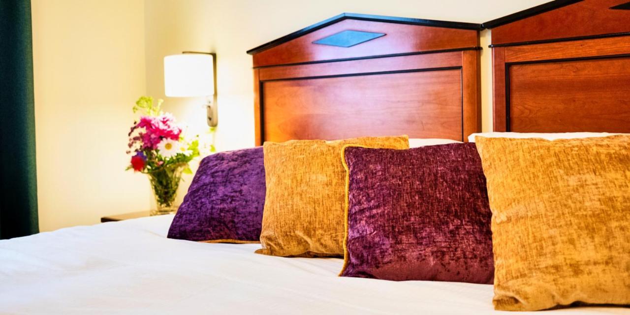 Lawlors Hotel Dungarvan  Extérieur photo